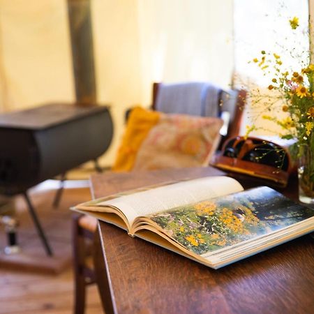 Collective Hill Country Hotel Уимбърли Екстериор снимка